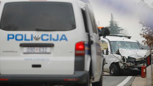 S 1,72 promila zaspao za volanom i izazvao sudar u Donjem Čagliću: "Ozlijeđene su 4 osobe"
