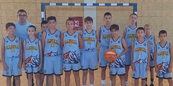 Mladi Daruvarčani nedavno su doma igrali protiv bjelovarskih Veda/Foto: Košarkaški klub Daruvar'22