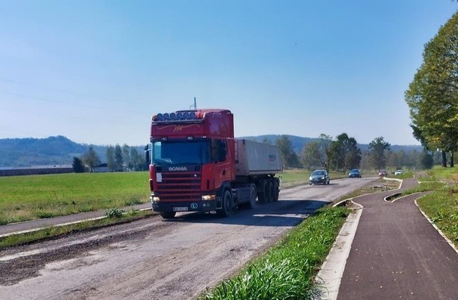 Na cesti Lipik-Dobrovac gust je kamionski promet/Foto: Mario Barać/MojPortal.hr