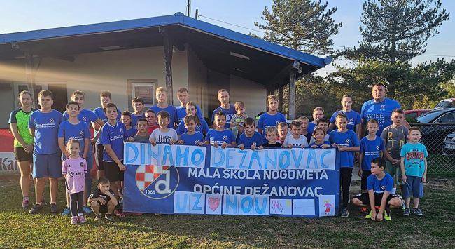 Mala škola nogometa u Dežanovcu za NouFoto: NK Dinamo Dežanovac