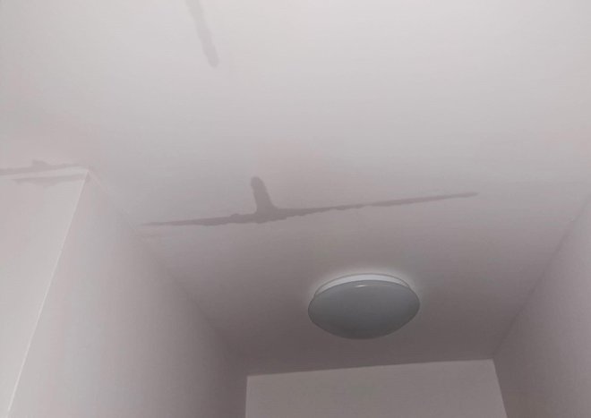 Voda se probila kroz zidove i na stropovima/Foto: MojPortal.hr
